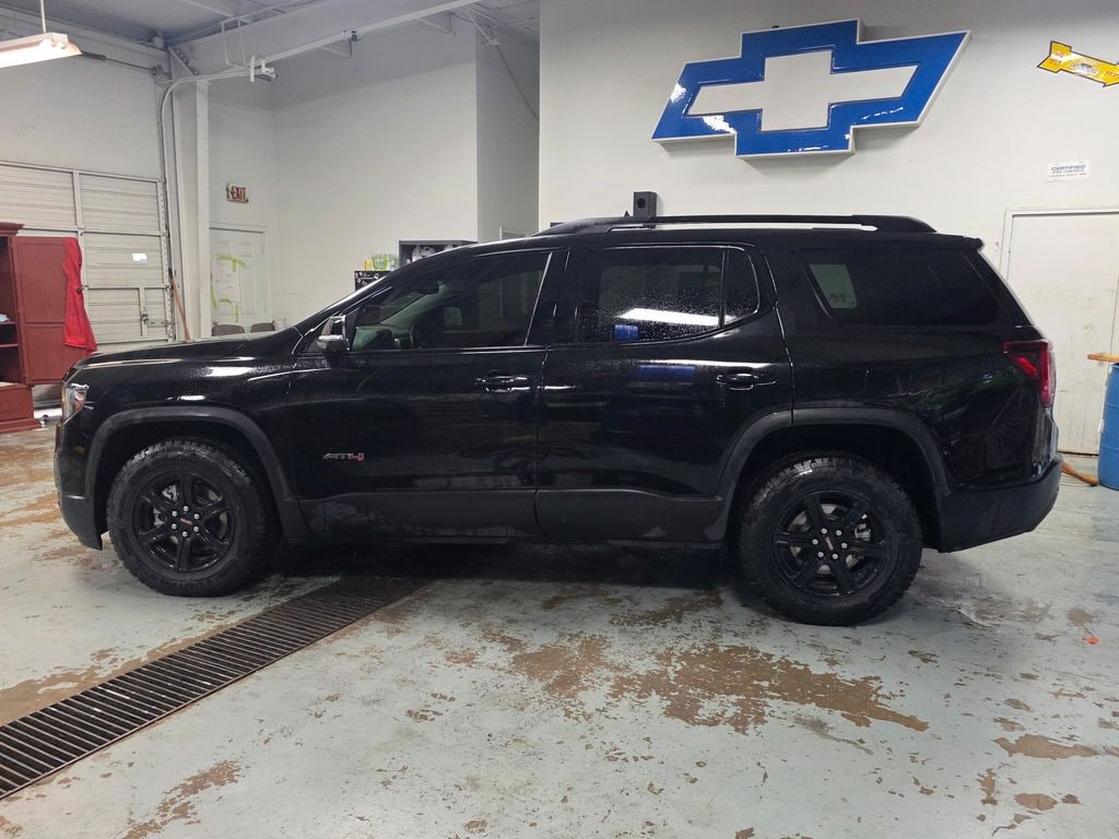 Used 2023 GMC Acadia AT4 SUV