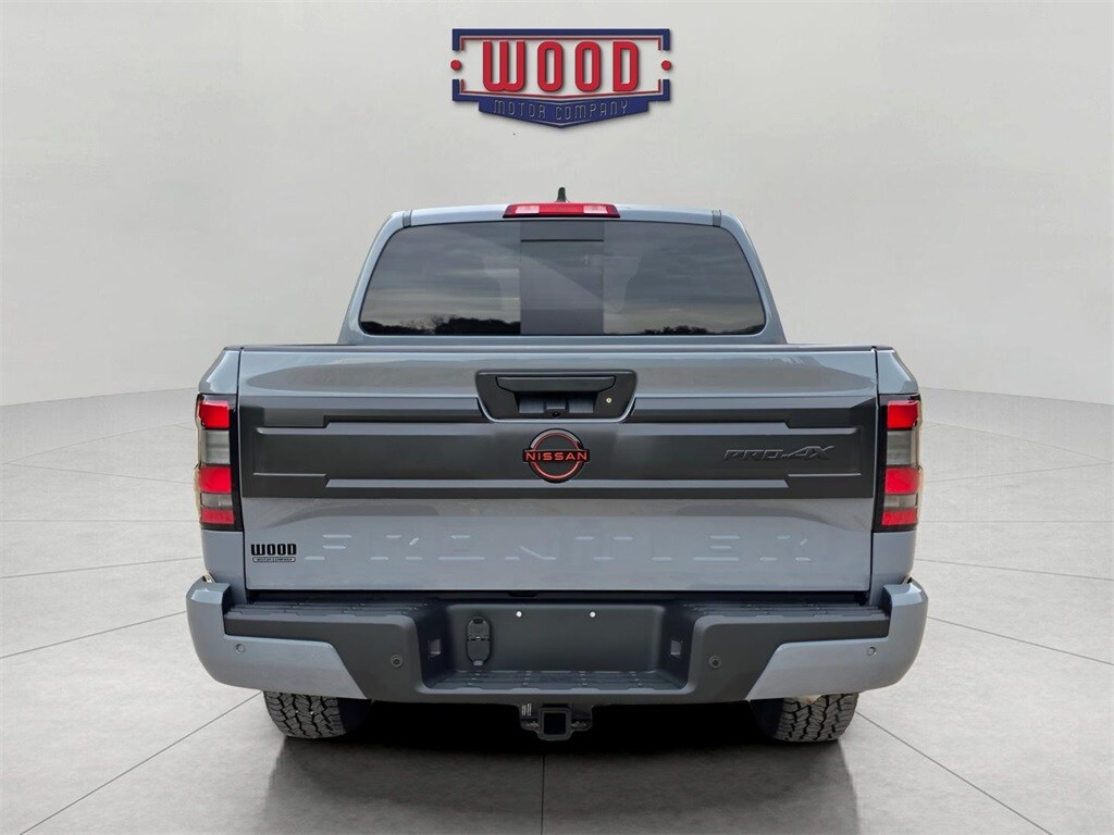 2026 Nissan Frontier PRO-4X photo 3