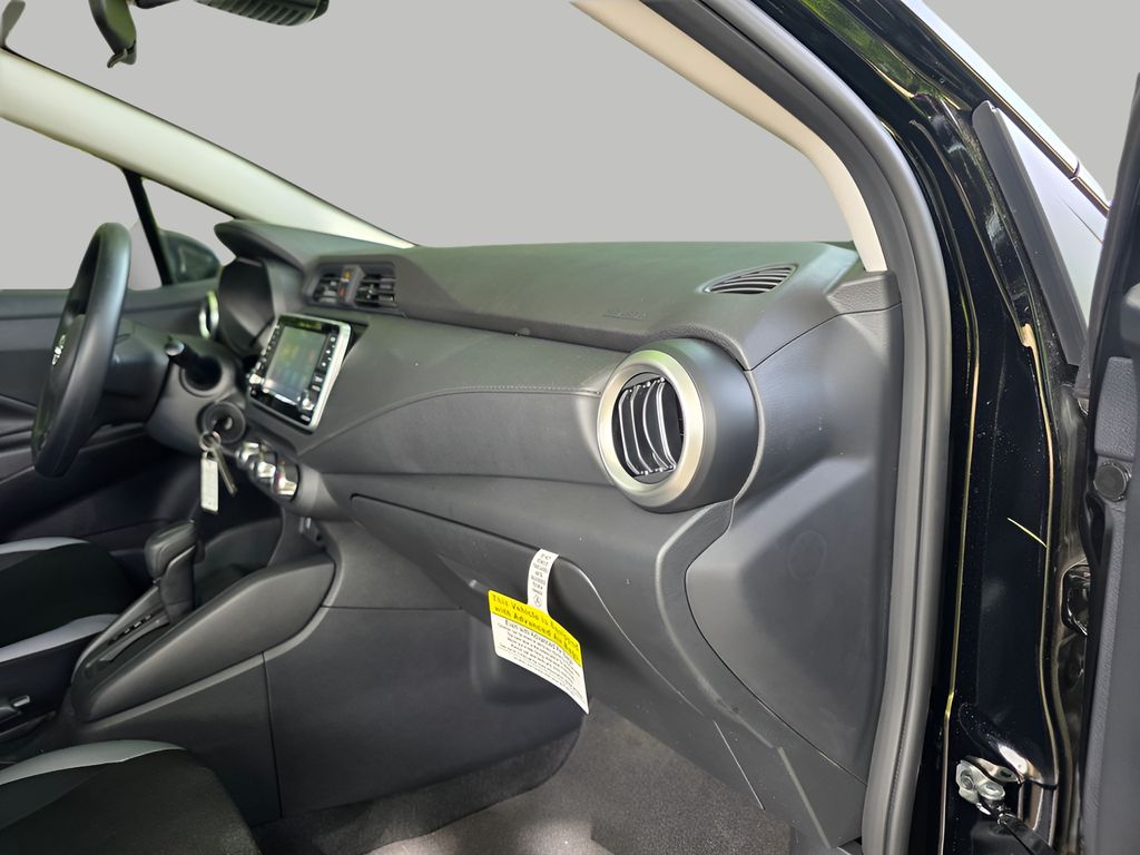 2025 Nissan Versa Sedan S - Photo 9