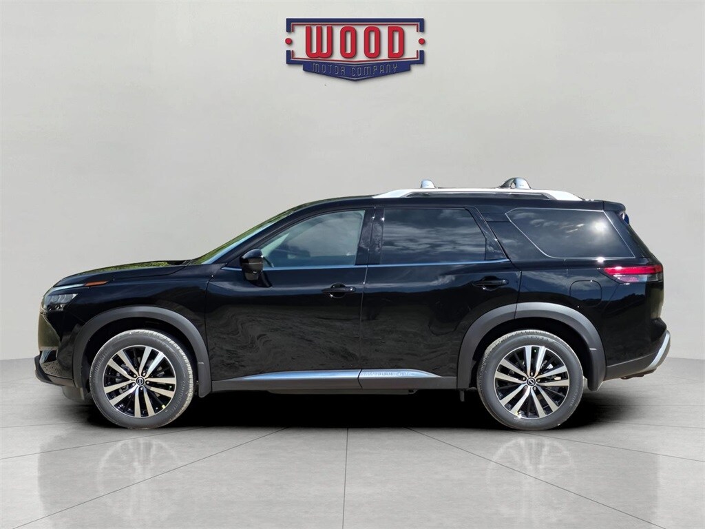 2025 Nissan Pathfinder Platinum photo 4