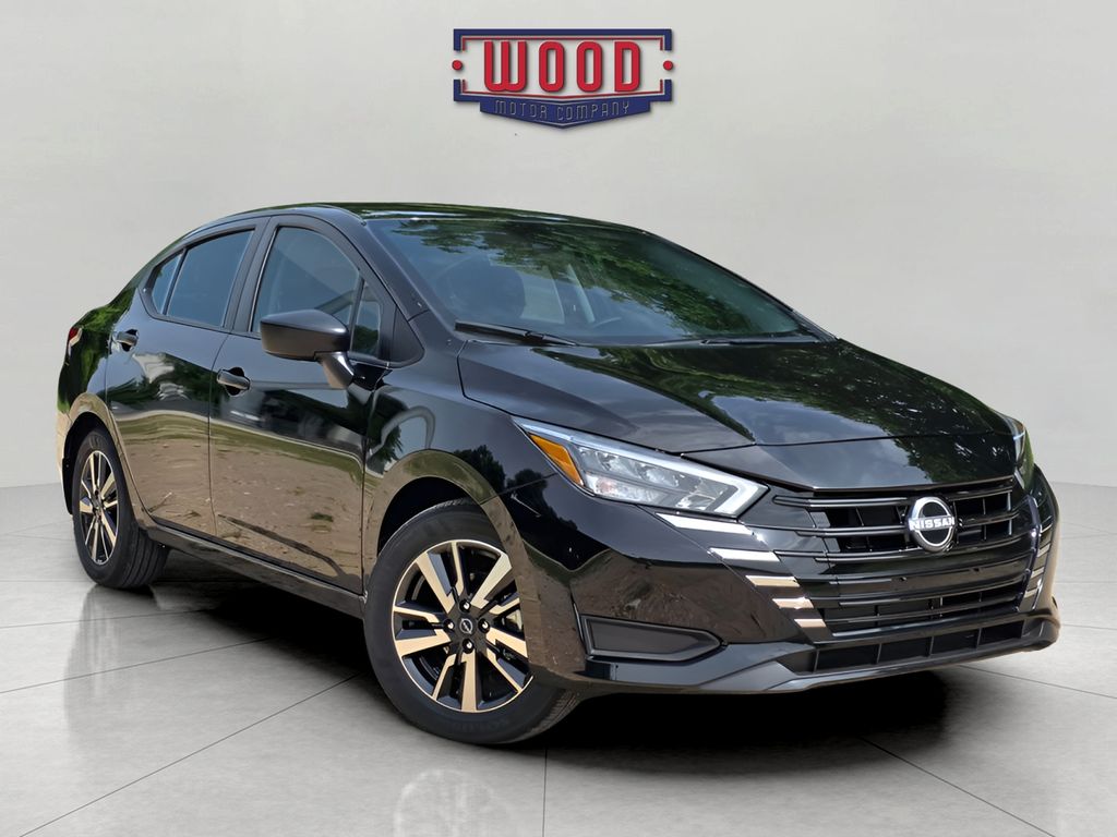 2025 Nissan Versa Sedan