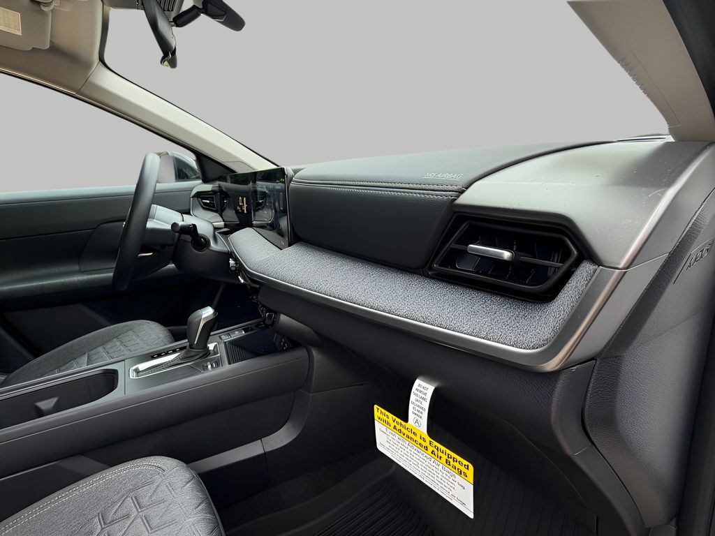 2026 Nissan KICKS SV - Photo 10