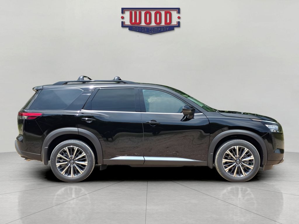 New 2026 Nissan Pathfinder Platinum SUV
