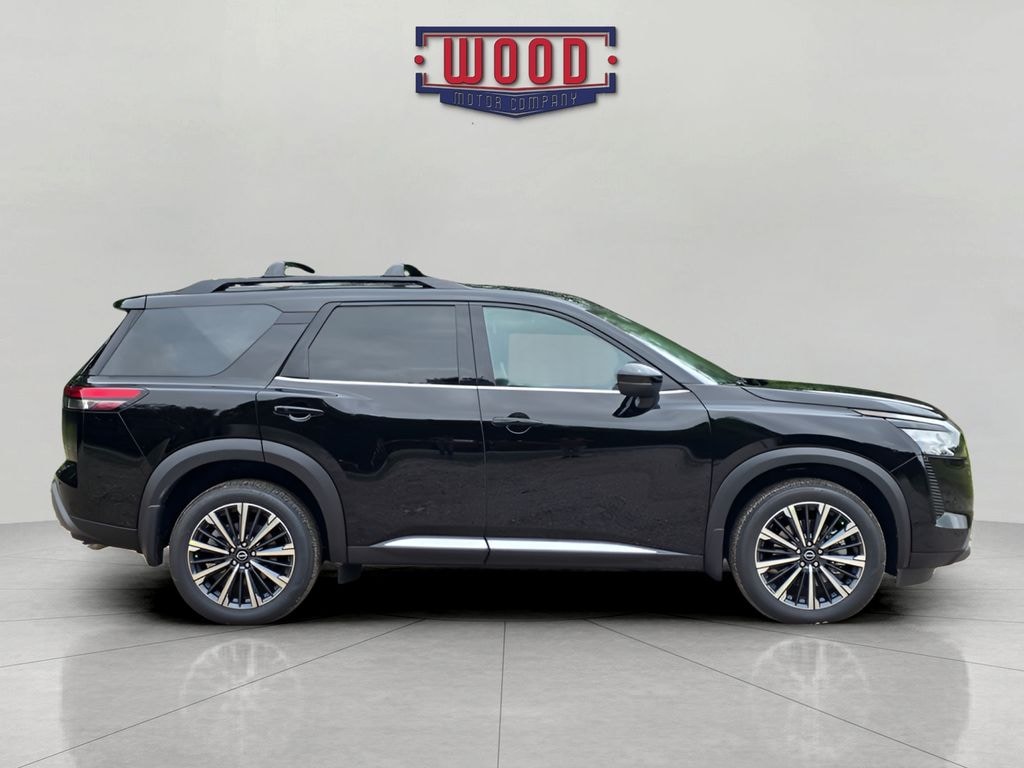 New 2026 Nissan Pathfinder Platinum SUV