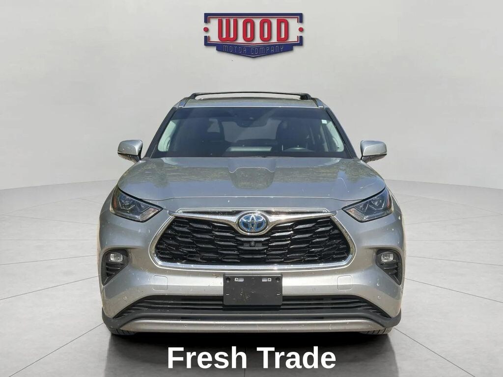 Used 2022 Toyota Highlander Hybrid Platinum SUV