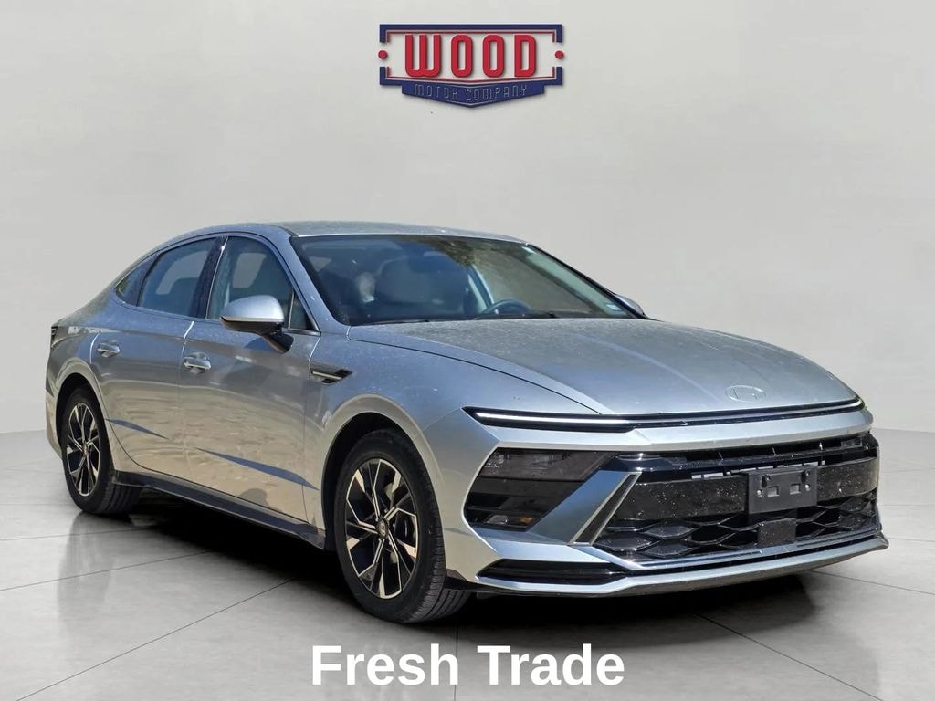 Used 2025 Hyundai Sonata SEL Sedan