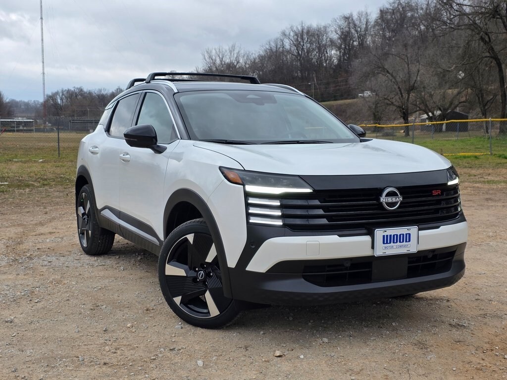 2026 Nissan KICKS SR AWD's photo