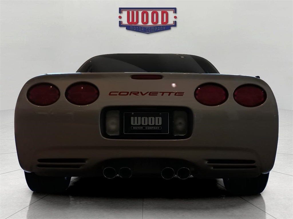 Used 2000 Chevrolet Corvette Base Coupe