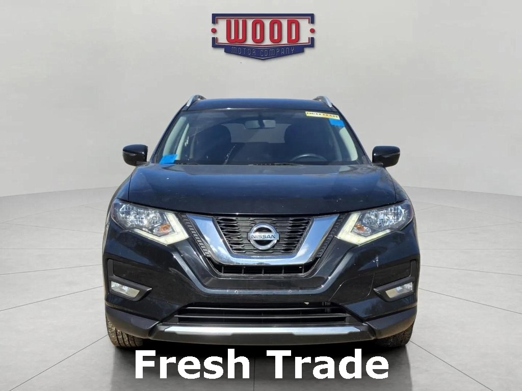 Used 2017 Nissan Rogue SV with VIN JN8AT2MV3HW018499 for sale in Harrison, AR