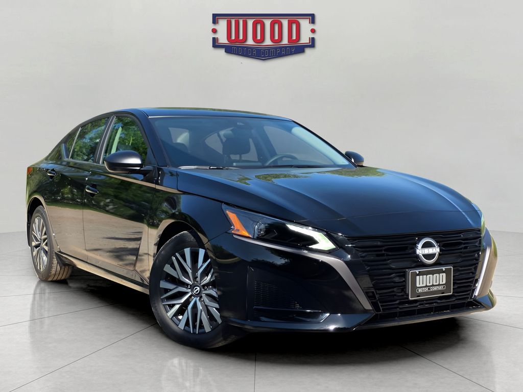 2026 Nissan Altima 2.5 SV's photo