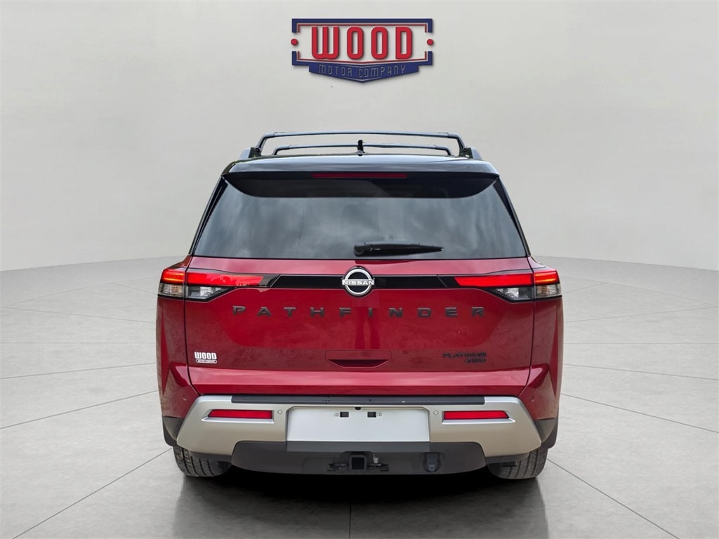 Used 2024 Nissan Pathfinder Platinum SUV