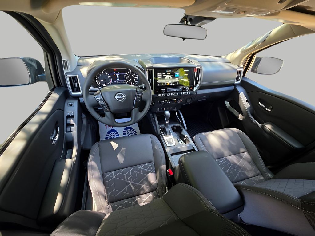 2026 Nissan Frontier SV - Photo 15