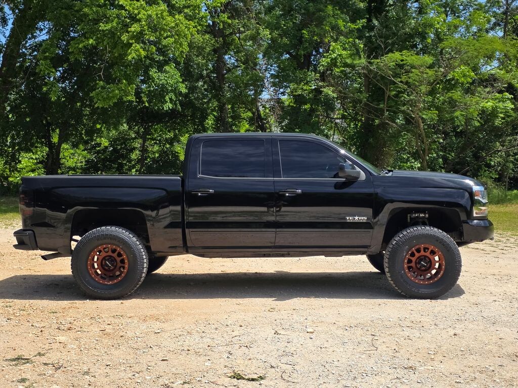 Used 2017 Chevrolet Silverado 1500 LT Truck