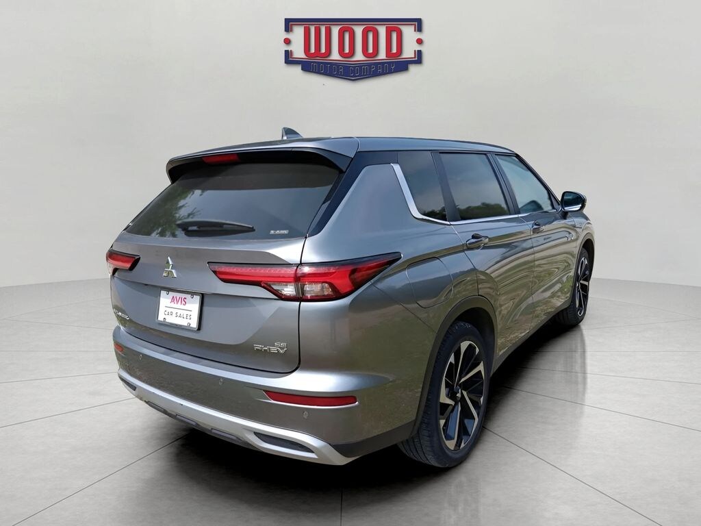 Used 2023 Mitsubishi Outlander Phev SE SUV