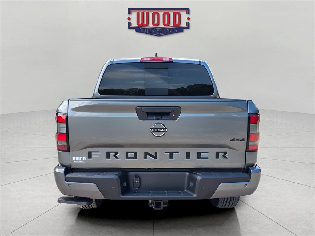 2026 Nissan Frontier SV photo 3