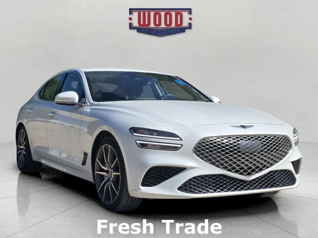 2025 Genesis G70 2.5T Standard's photo