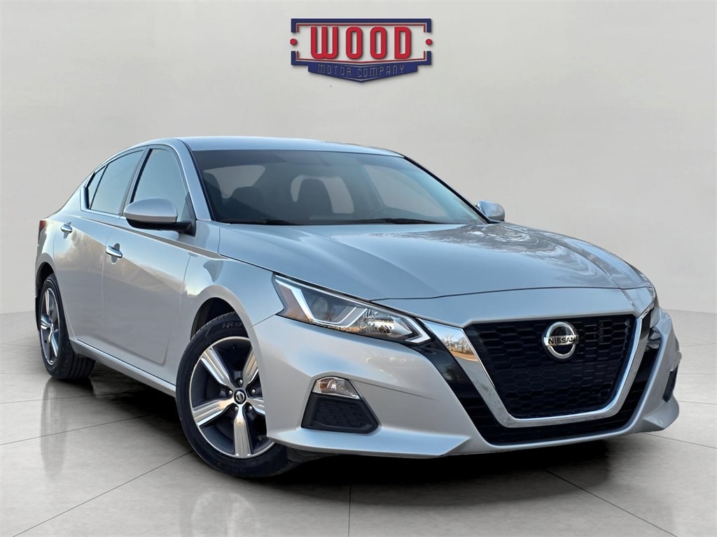 2020 Nissan Altima S's photo