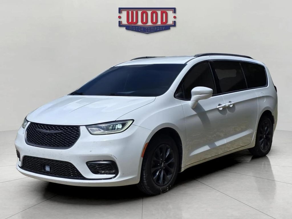 Used 2021 Chrysler Pacifica Touring L Minivan/Van