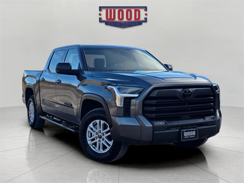 2024 Toyota Tundra SR5's photo