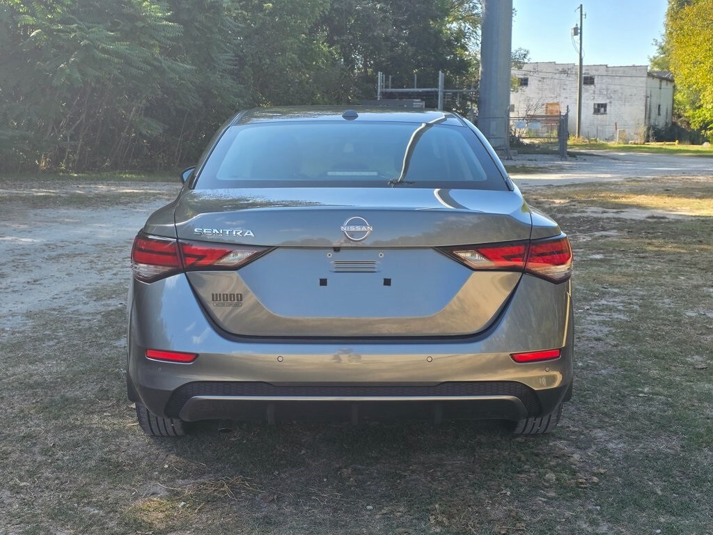 New 2025 Nissan Sentra SV Sedan