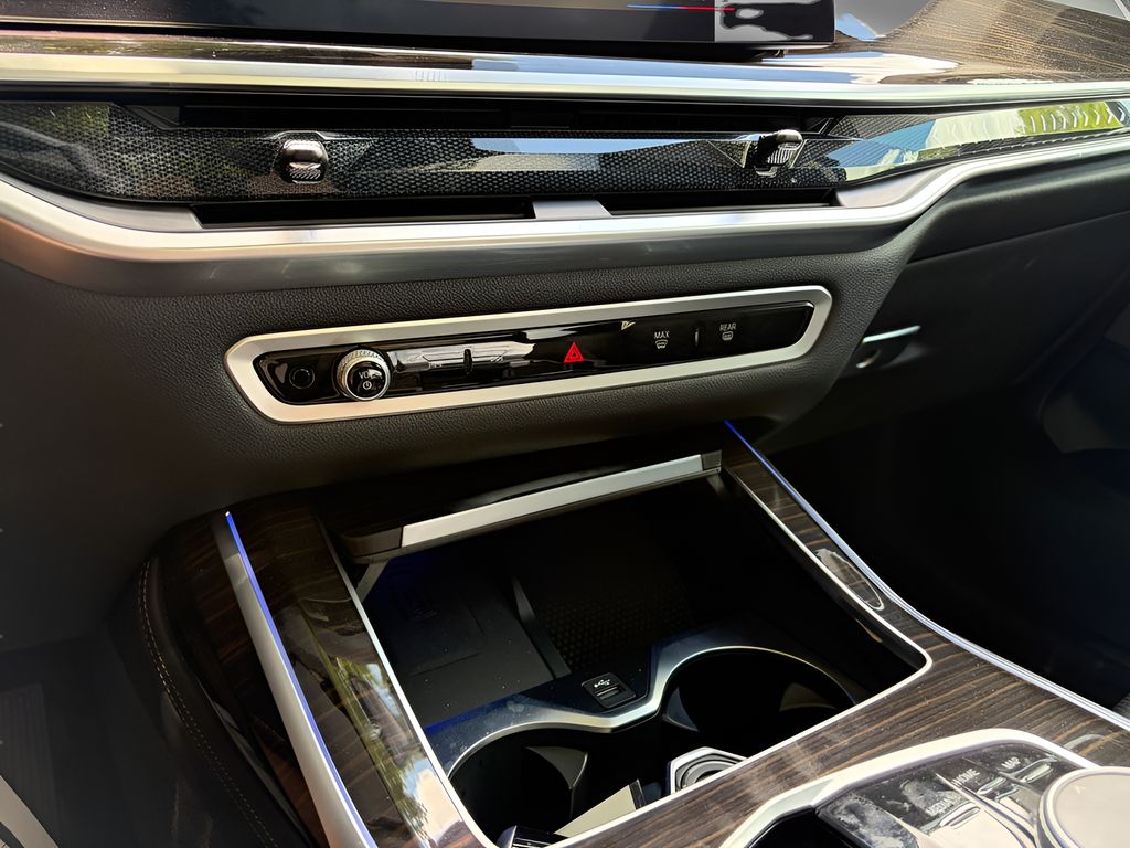 2023 BMW X7 40i - Photo 30