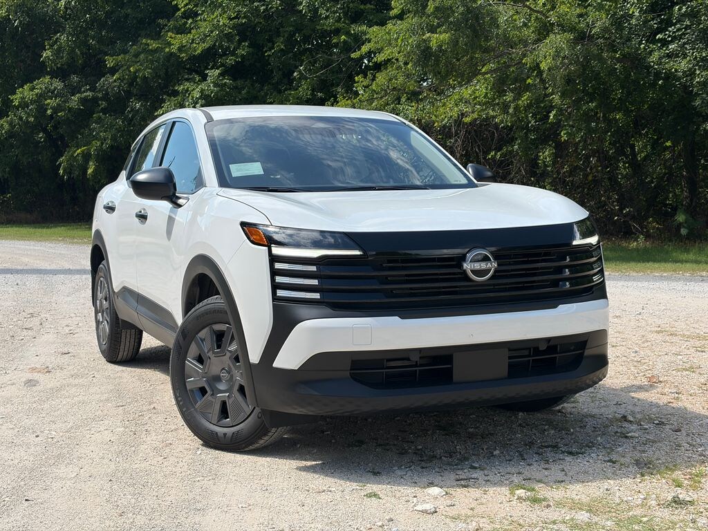 New 2026 Nissan Kicks S SUV