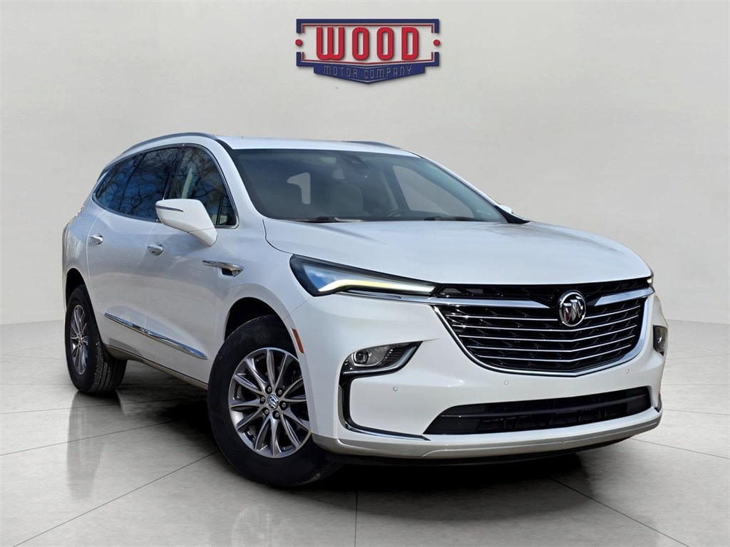 2023 Buick Enclave Essence's photo