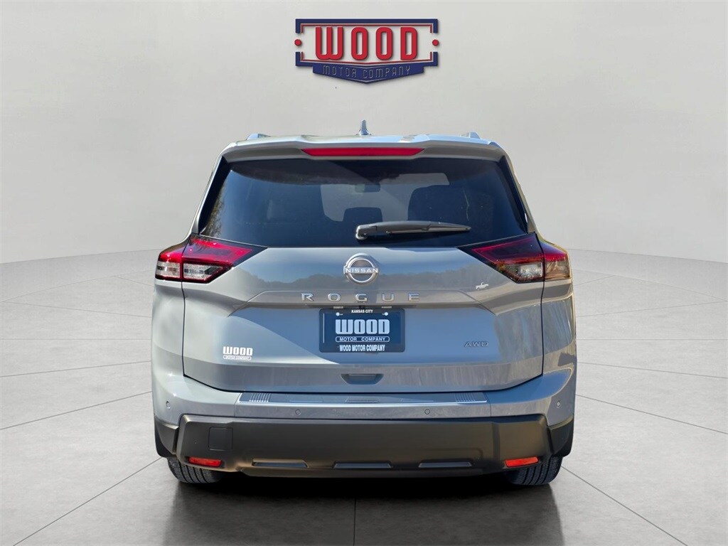 2026 Nissan Rogue SV photo 3