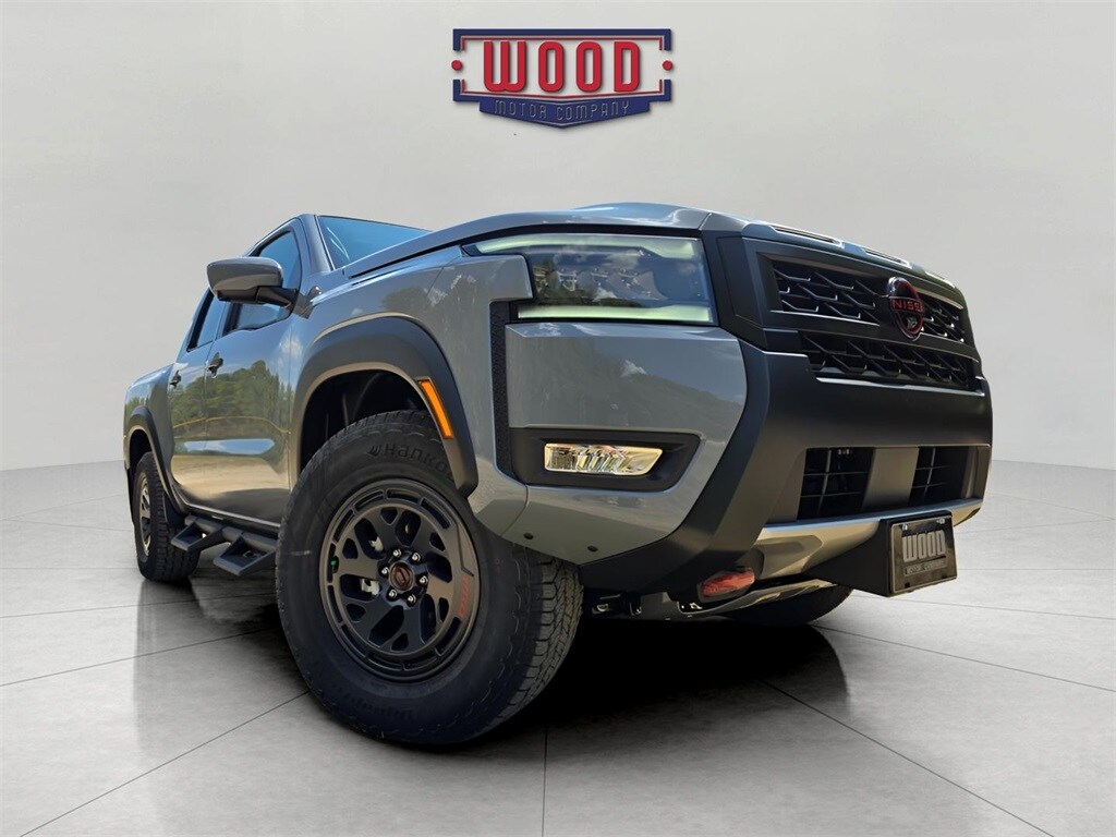 2026 Nissan Frontier PRO-4X photo 4