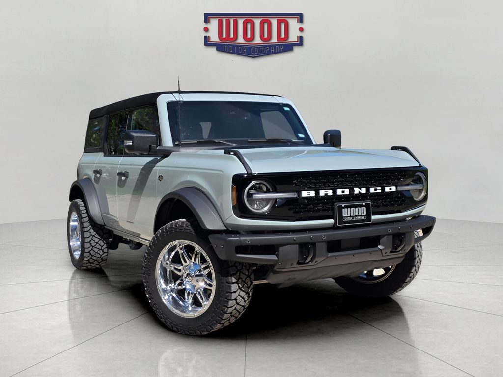 2024 Ford Bronco Wildtrak 4x4's photo