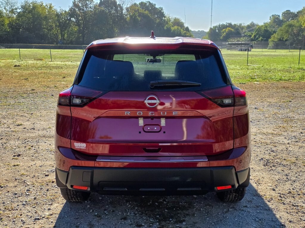 2026 Nissan Rogue SV photo 3