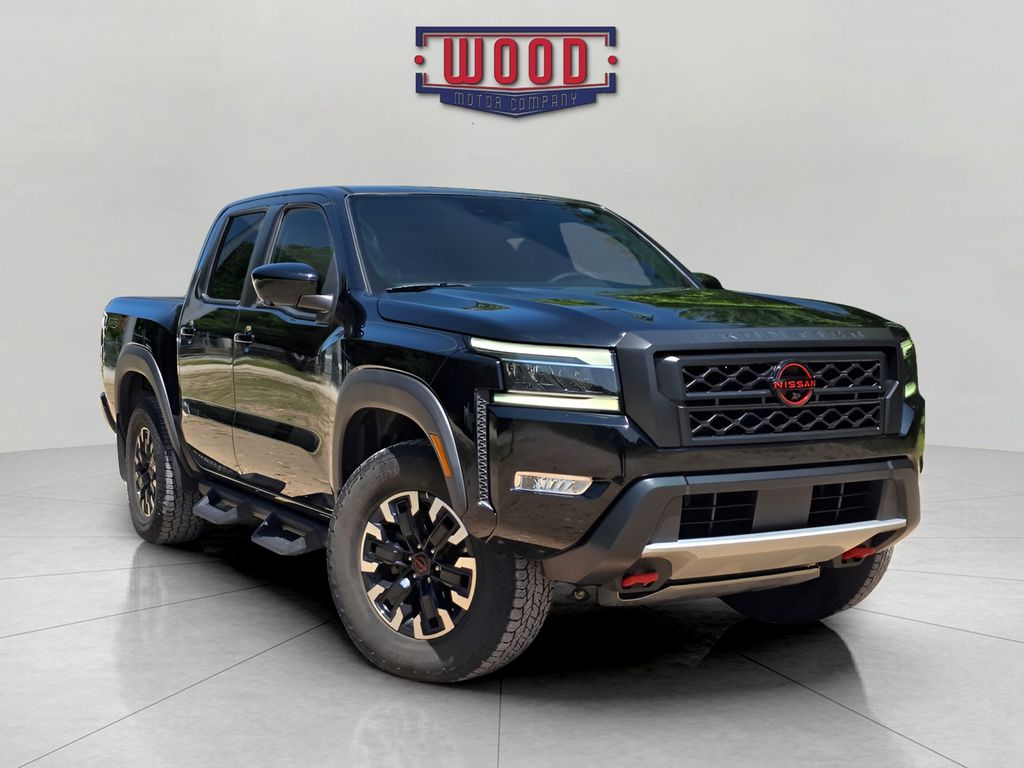 2023 Nissan Frontier PRO-4X Crew Cab 4X4's photo