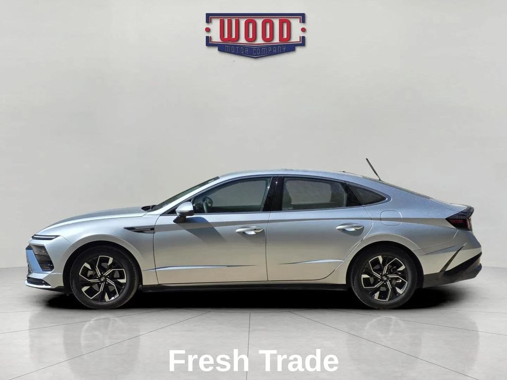 Used 2025 Hyundai Sonata SEL Sedan