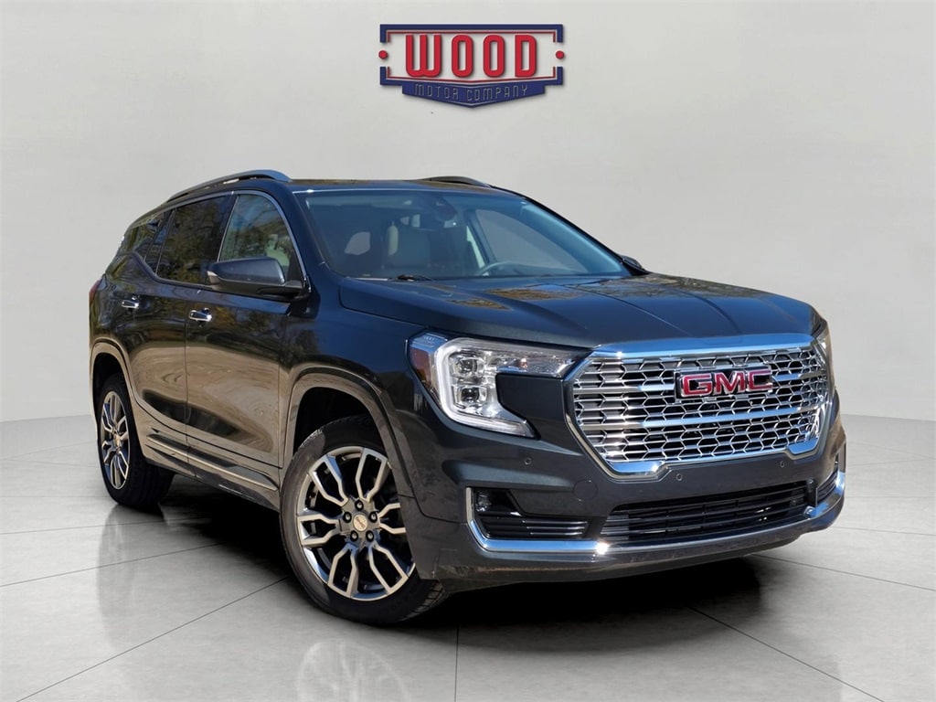 2022 GMC Terrain Denali's photo