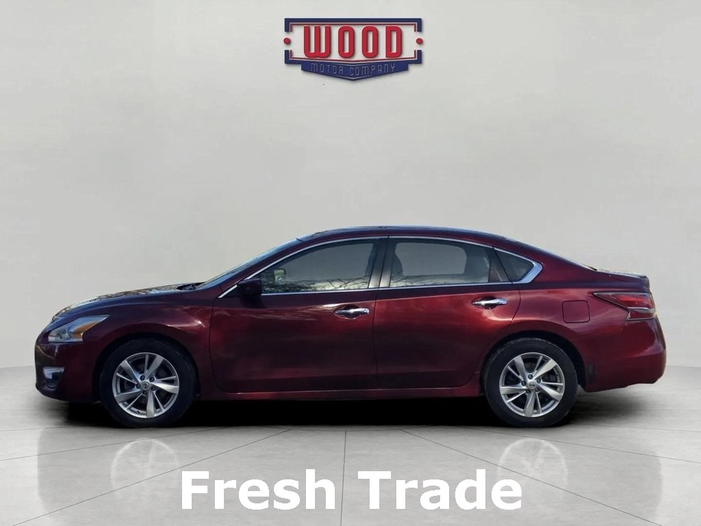 Used 2014 Nissan Altima 2.5 SV Sedan