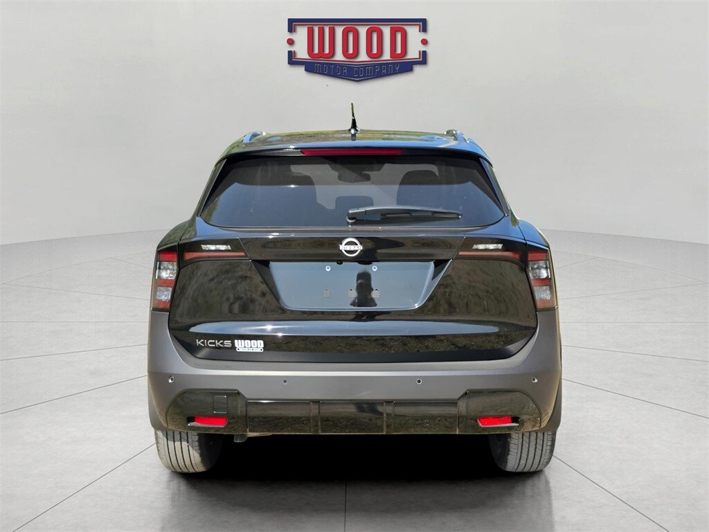 New 2026 Nissan Kicks SV SUV