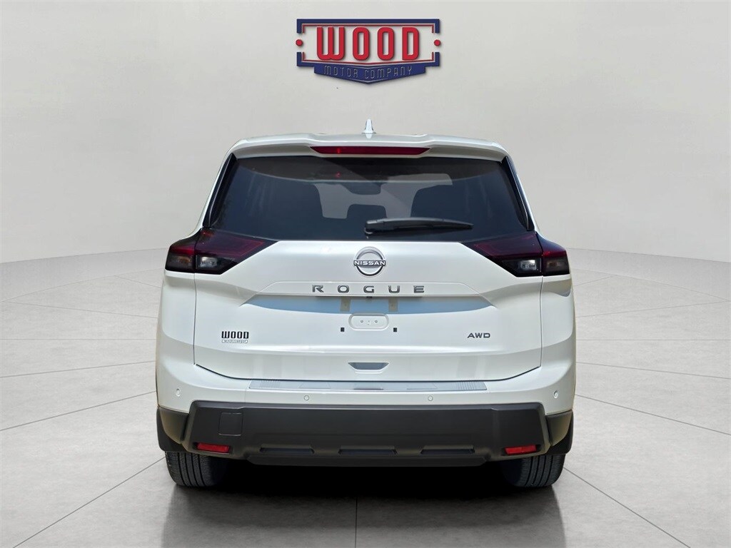 2026 Nissan Rogue SV photo 2