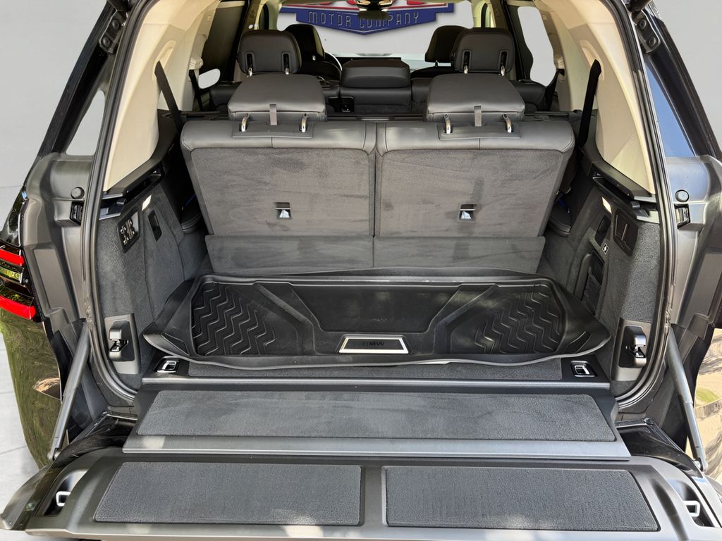 2023 BMW X7 40i - Photo 6