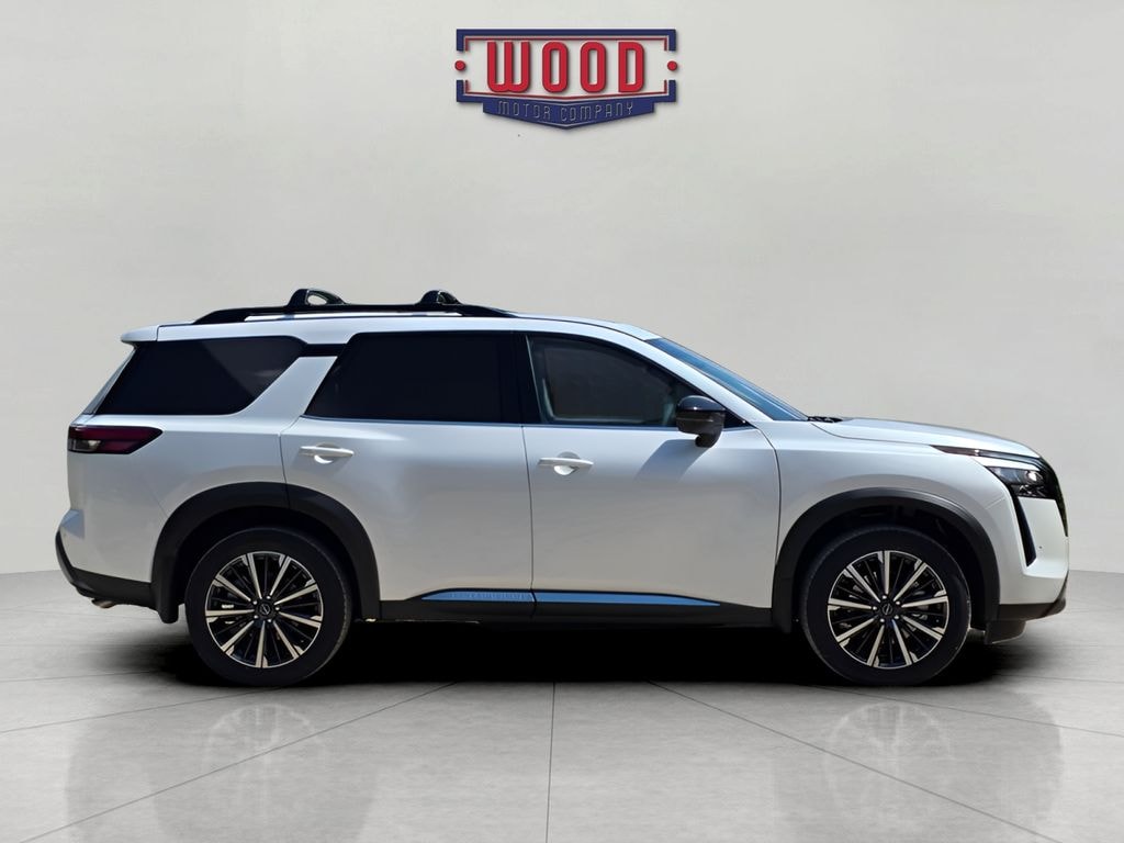 New 2026 Nissan Pathfinder Platinum SUV