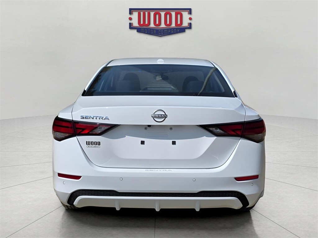 2025 Nissan Sentra SV photo 3