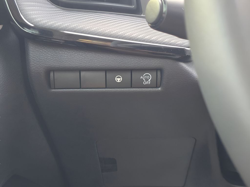 2026 Nissan KICKS SR - Photo 21