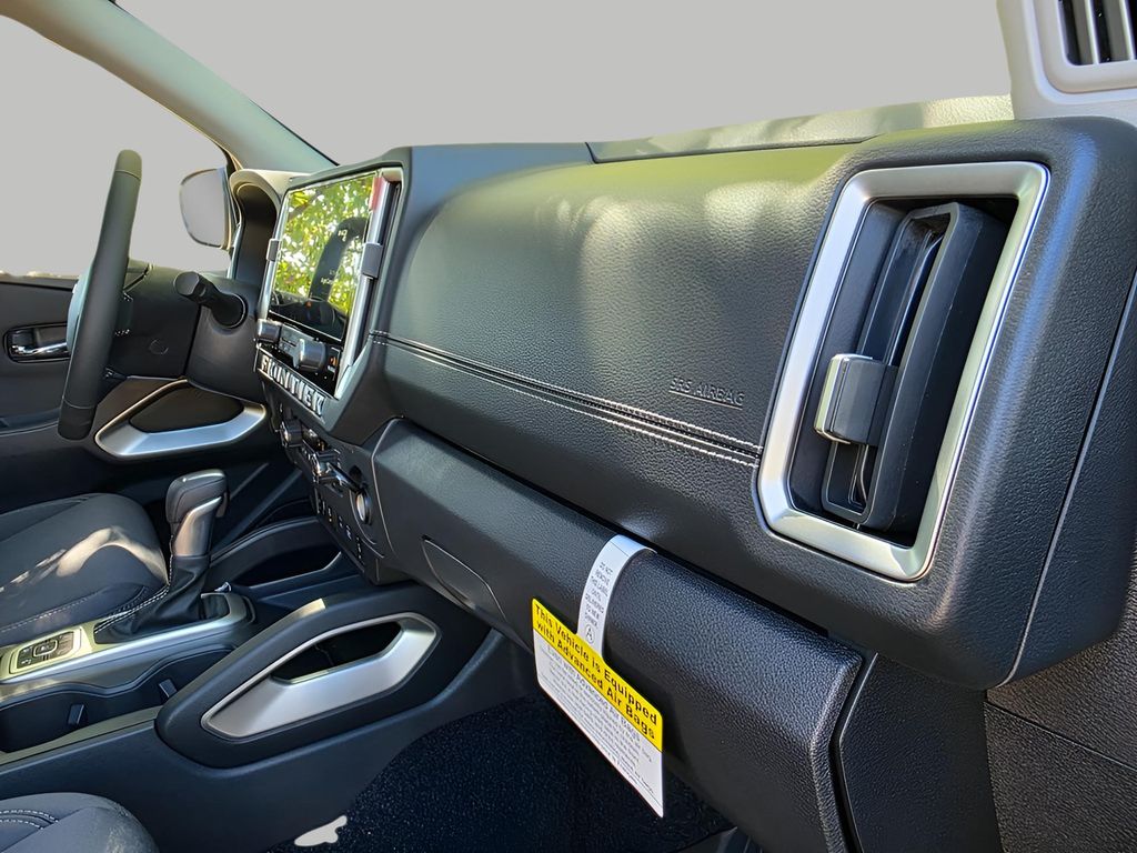 2026 Nissan Frontier SV - Photo 13