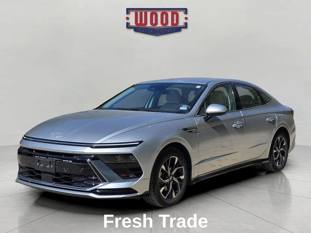 Used 2025 Hyundai Sonata SEL Sedan