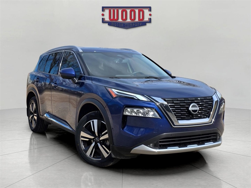 2022 Nissan Rogue Platinum's photo