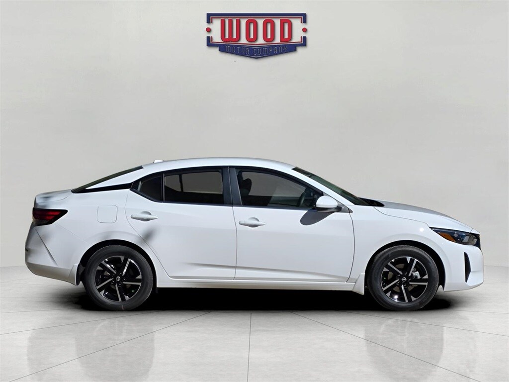 New 2025 Nissan Sentra SV Sedan