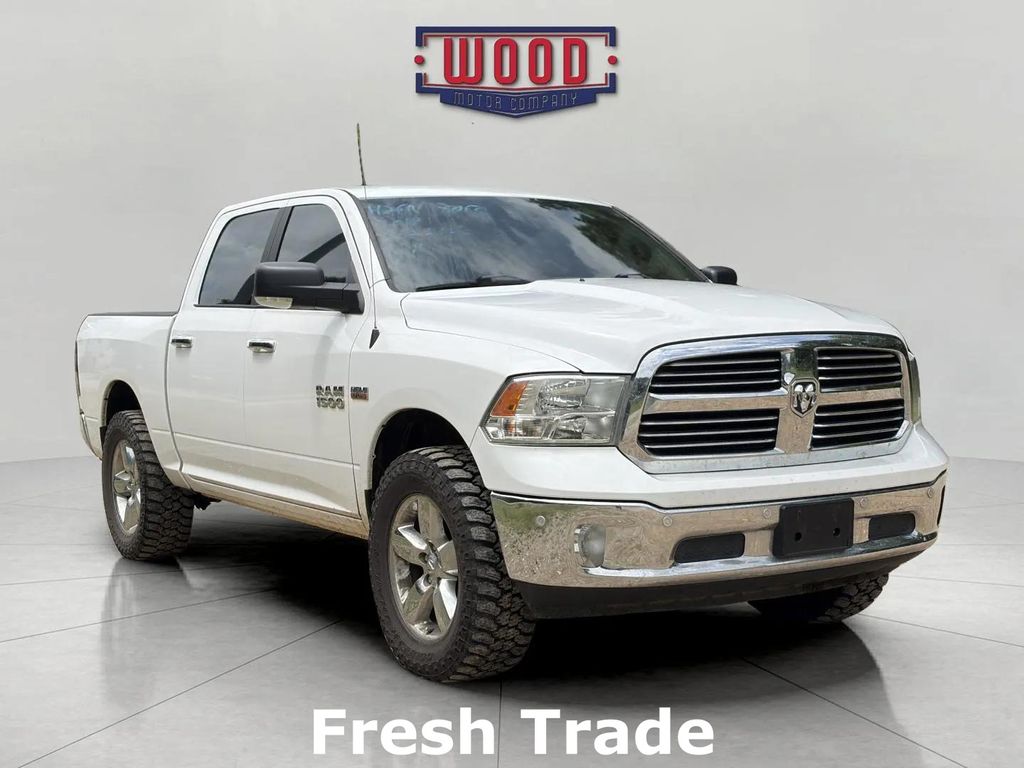 2018 RAM 1500 Big Horn 4x4 Crew Cab 5'7's photo