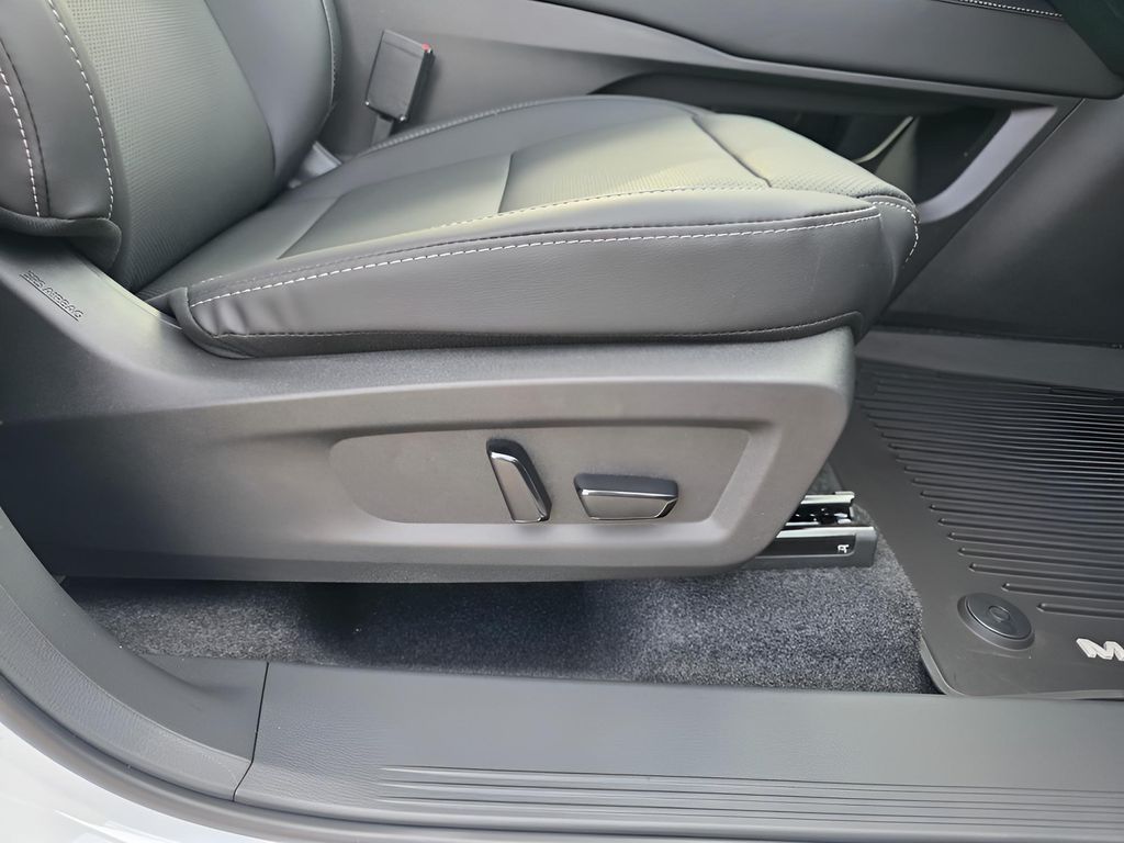 2026 Nissan Murano SL - Photo 14