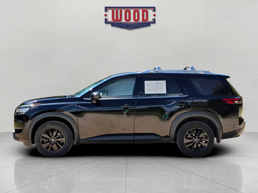 Used 2023 Nissan Pathfinder SL SUV