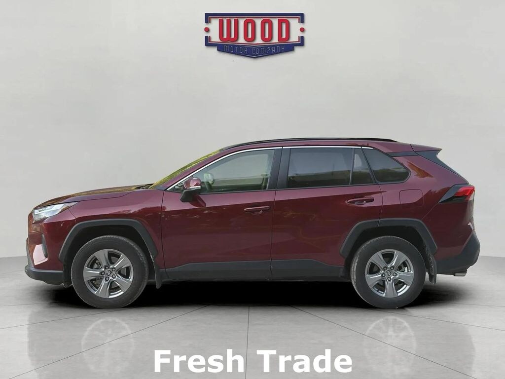 Used 2022 Toyota RAV4 XLE SUV