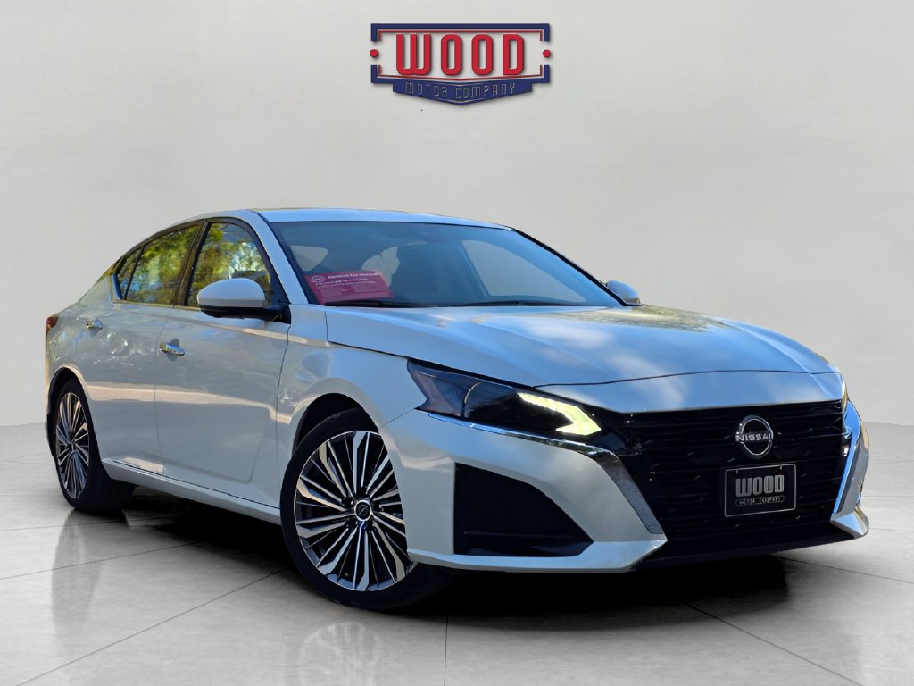 2025 Nissan Altima Sedan 